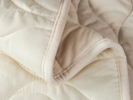 Покрывало Софи де Марко Нобилис (крем) 240х260